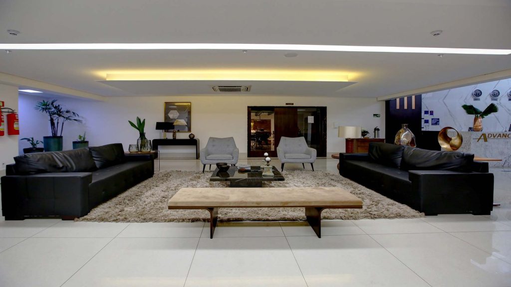 Advanced Cuiaba Lobby Noite 336
